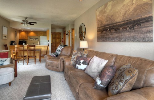 Purgatory Condo | North Star (#301) | Deck, Mtn Views, Ski Shuttle, Heated Pool/Hot Tub