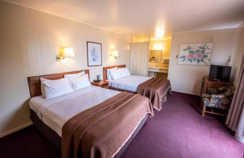 Mackinaw City Hotel | North Winds Motel