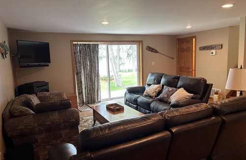 Moran House | Northern Comfort on Brevort Lake
