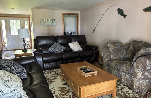 Moran House | Northern Comfort on Brevort Lake
