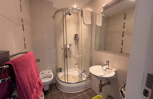 Sutton Cross Apartment | Northern Cross Apartment