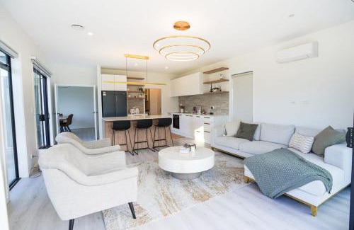 Kensington House | Northland Nest By Aotearoa Escapes