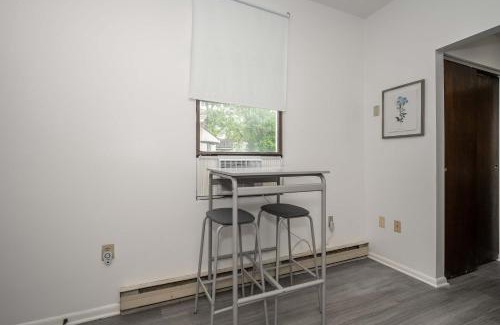 Northside Apartment | Northside Suite 2 - Cozy Escape