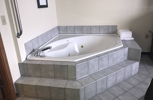 Blackduck Hotel | Northwoods Inn & Suites Blackduck