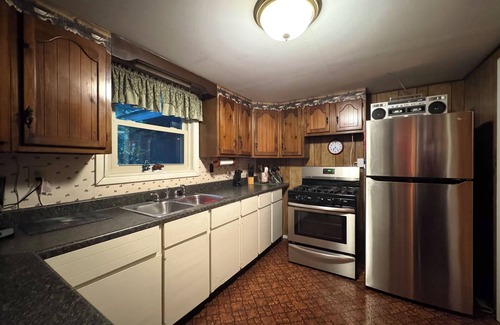 Sigel Cottage | Northwoods Ln Cottage in Clear Creek