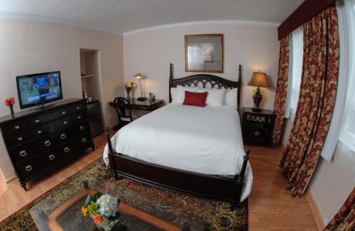 Norwalk Hotel | Norwalk Inn & Conference Center