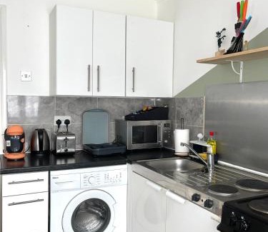 Chadwell Apartment | Norwich Apartment - Cosy & Comfortable 1 Bedroom