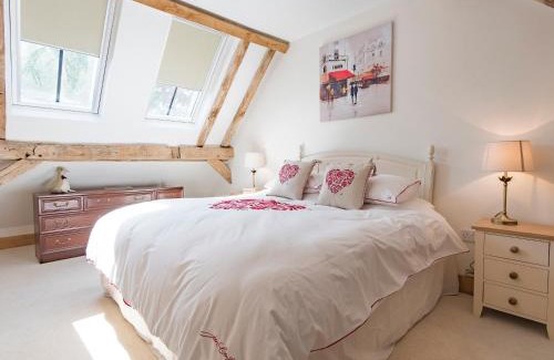 Sittingbourne House | Norwood Barn