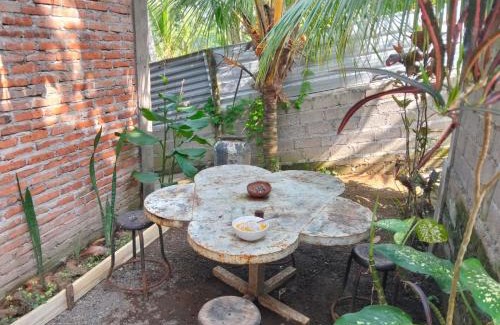 Selemadeg House | Nostalgia Camping Home