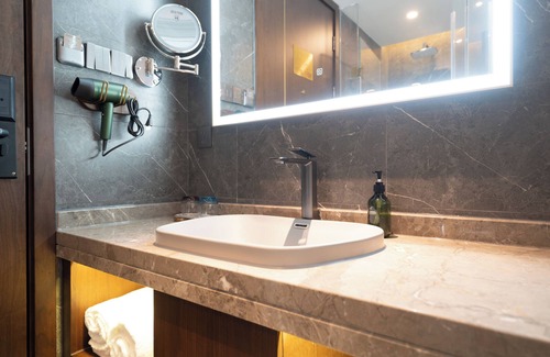 Yangpu Hotel | Nostalgia S Hotel(Shanghai Fudan University)