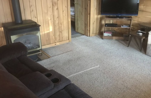 Munising House | Not 1 but 2 cabins in the Hiawatha Forrest SEPARATE rentals on same property