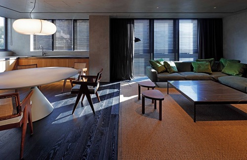 Nishiazabu House | NOT A HOTEL HIROO