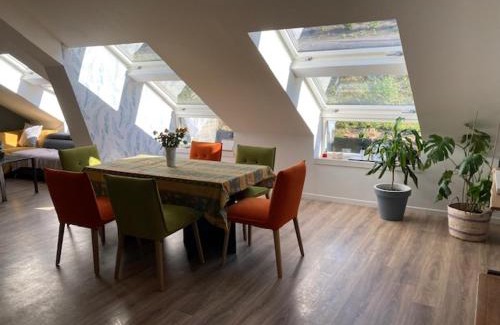 Bec-de-Mortagne Apartment | Nouveau ! Au Bec de Mortagne, joli appartement pour 4 personnes avec 2 chambres, zéro six soixante dix huit soixante treize trente six quatre vingt onze