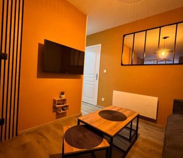 Cherbourg-en-Cotentin Apartment | - Nouveau - Bienvenue à Azelma - Cozy et proche de Naval Group