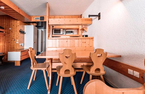 Arc-1800 Apartment | Nova Residence - Apartment 2 rooms 6 people close to the slopes, shops, day care and the ESF in the centre of the Arc 1800 station