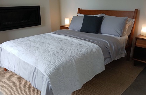 Port Medway House | Nova Scotia Orchard by the Sea