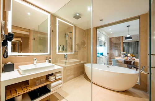 Ahmedabad Hotel | Novotel Ahmedabad