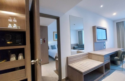 Nong Bon Hotel | Novotel Bangkok Bangna