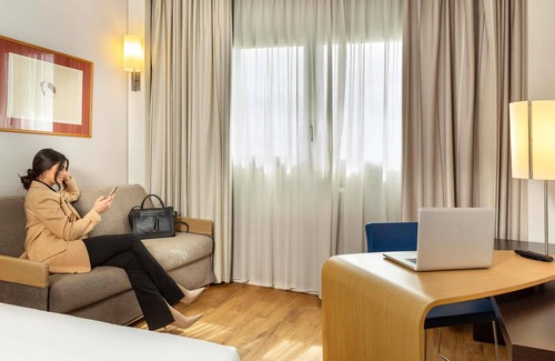 Capodrise Hotel | Novotel Caserta Sud