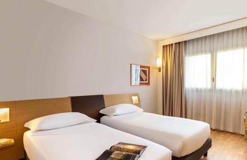 Capodrise Hotel | Novotel Caserta Sud
