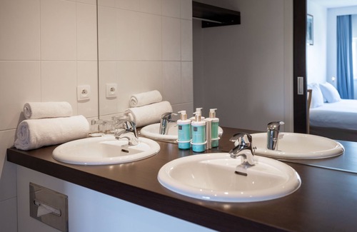 Madeleine-Champ de Mars Hotel | Novotel Nantes Centre Gare