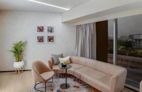 Viman Nagar Hotel | Novotel Pune Viman Nagar Road