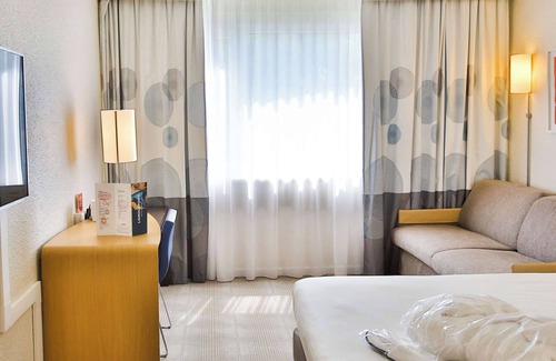 Purpan Hotel | Novotel Toulouse Purpan Aéroport