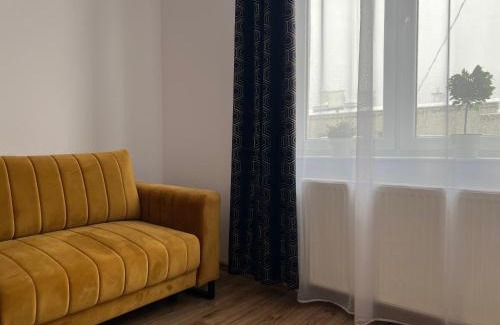 Pabianice Apartment | Nowe mieszkanie, fajna kamienica