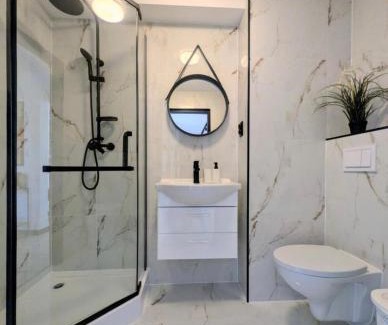 Szczecinek Apartment | Nowoczesne, jasne, trzypokojowe mieszkanie-pełne wyposażenie, Wi-fi, parking