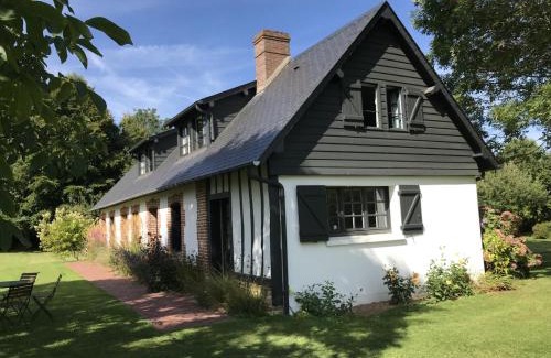 Thil-Manneville House | Noyer