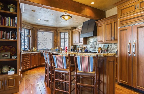 Park City House | nPark City's Premiere Ski-in/Ski-out Home located in The Colony gated community