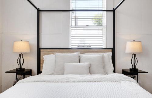 Tobin Hill Apartment | Nr Dt River Walk, Alamo, Zoo Yard Bbq Games