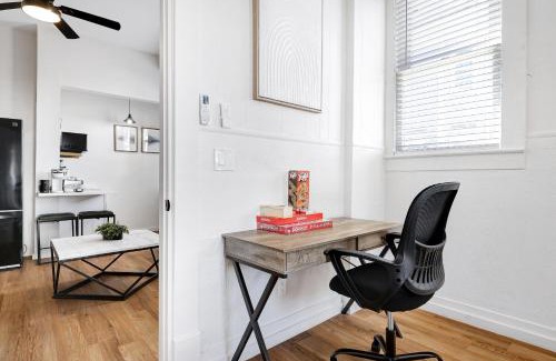 Tobin Hill Apartment | Nr Dt River Walk, Alamo, Zoo Yard Bbq Games