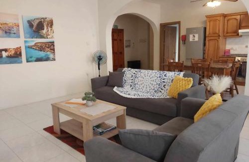 Marsaxlokk Apartment | Nr41 Holiday Apartment - Close to Village Centre, Promenade, Shops & Restaurants