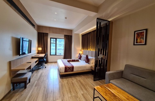 Navsari Hotel | NRICH SKYOTEL