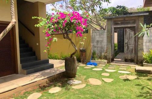 Taman Griya House | Nuansa Kori House 4 Bedrooms, Jimbaran