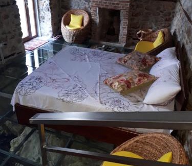 Tushemisht Apartment | Nuci's Home glass floor
