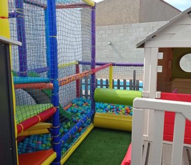 Cabreros del Monte House | Nuestras Estrellas