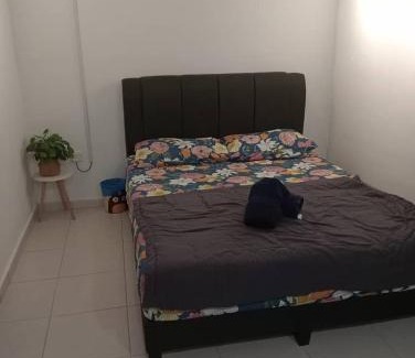 Durian Tunggal House | Nufailmuslim Homestay