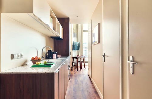 Scheveningen Badplaats Apartment | Numa The Hague Scheveningen