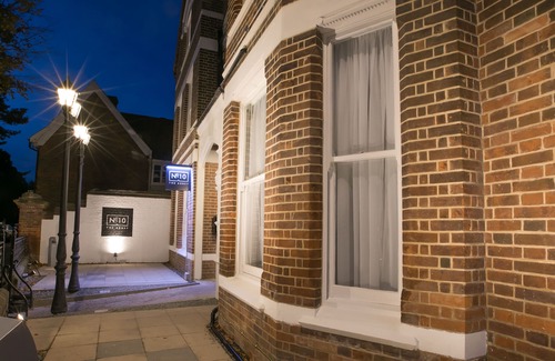 Wymondham Apartment | Number 10 The Abbey - Wymondham Abbey Apartment