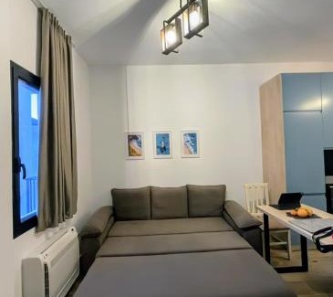 Vlore Apartment | Nuovo e moderno appartamento con vista mare a Uji i Ftohte - posto auto incluso