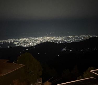 Mussoorie House | Nuri By The Hills Mountain Retreat with Jacuzzi