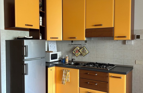 Monza Apartment | Nutshell apt Monza Parco, Centro, Policlinico