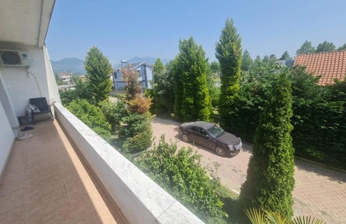 Kamez Villa | NVilla