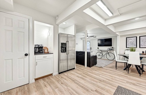 Bella Vista Apartment | NWA downstairs oasis, MTB trails. hiking, golf