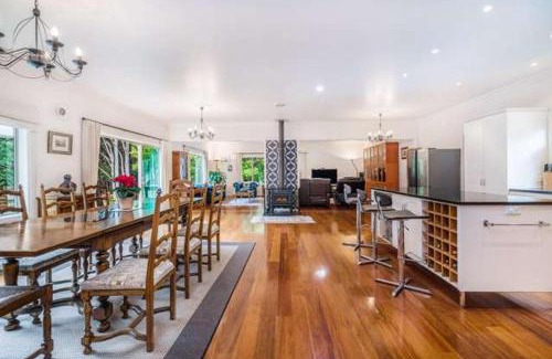 Glenbervie House | NZ County Holiday Home