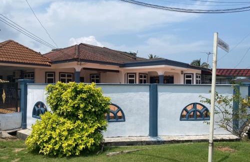 Bukit Rambai House | NZ Homestay