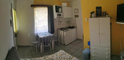 Szantod Apartment | Oázis Apartman