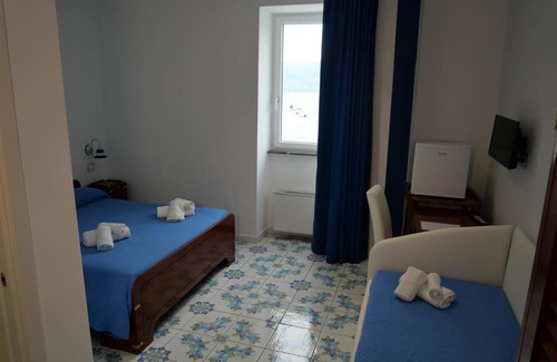 Palinuro House | O Guarracino Rooms